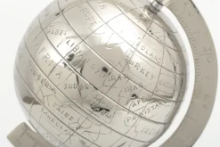 Alyson, Globe, Nickel