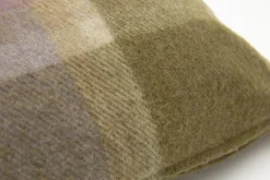 Ariza, Coussin, A Carreaux