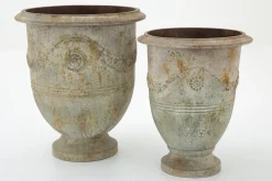 Ceanu, Jardiniere, L