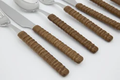 Korba, Fourchette De Table