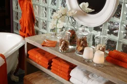 Lolly, Pot De Bonbons, Souffle A La Bouche, M