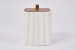 Muriel, Boite, Blanc