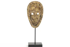 Olina, Masque, A Pied