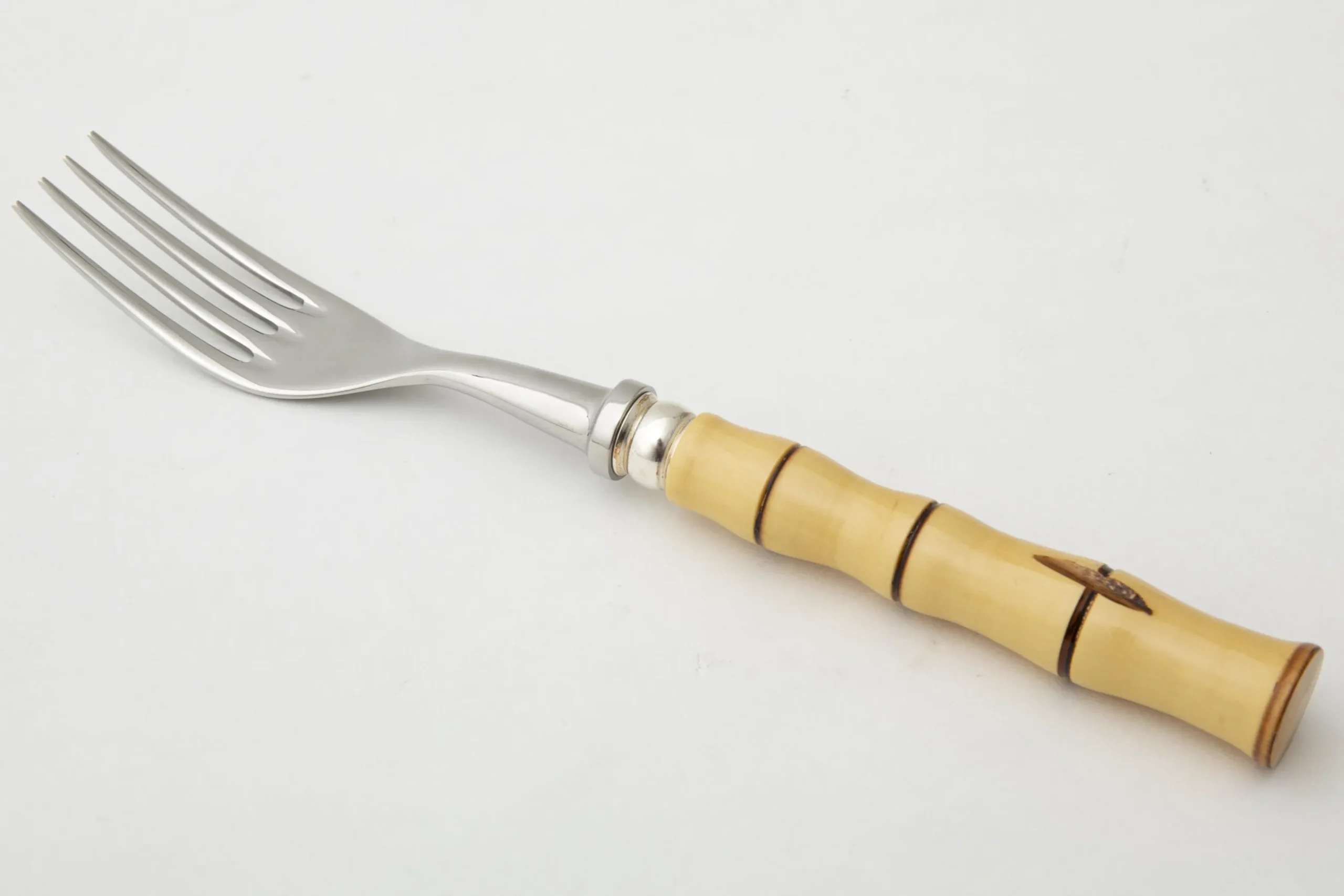 Olsaka, Fourchette A Dessert